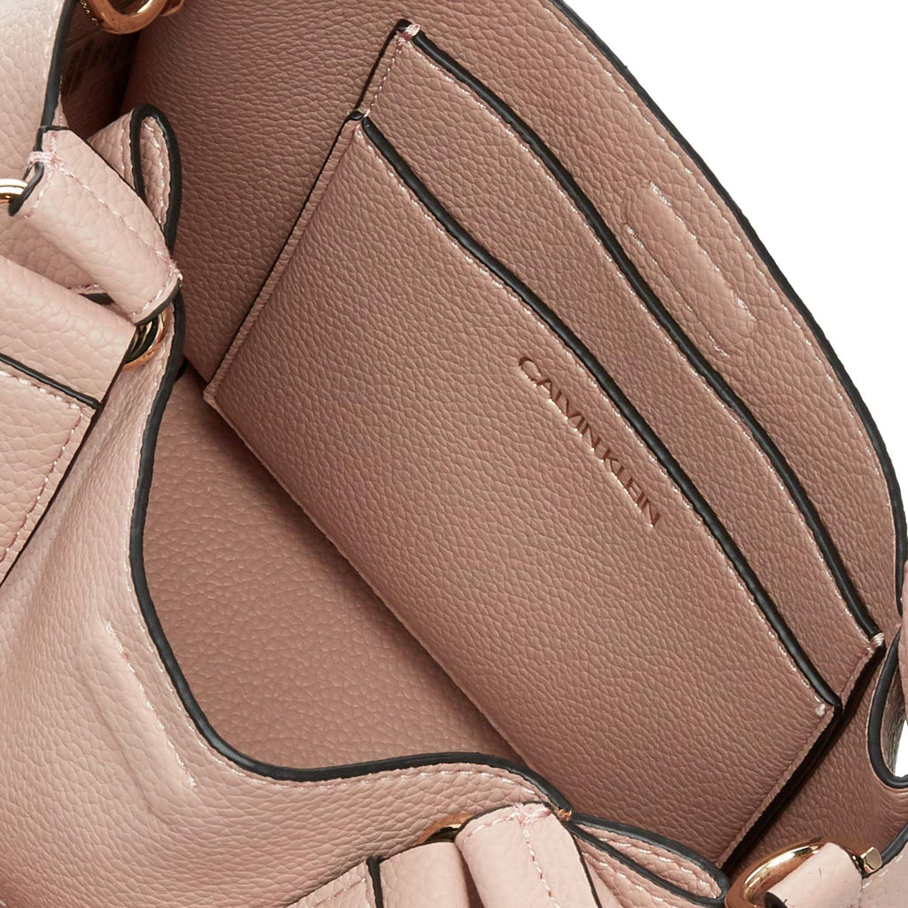 Calvin Klein Women's Estelle Novelty Crossbody | Novelty, Novelty