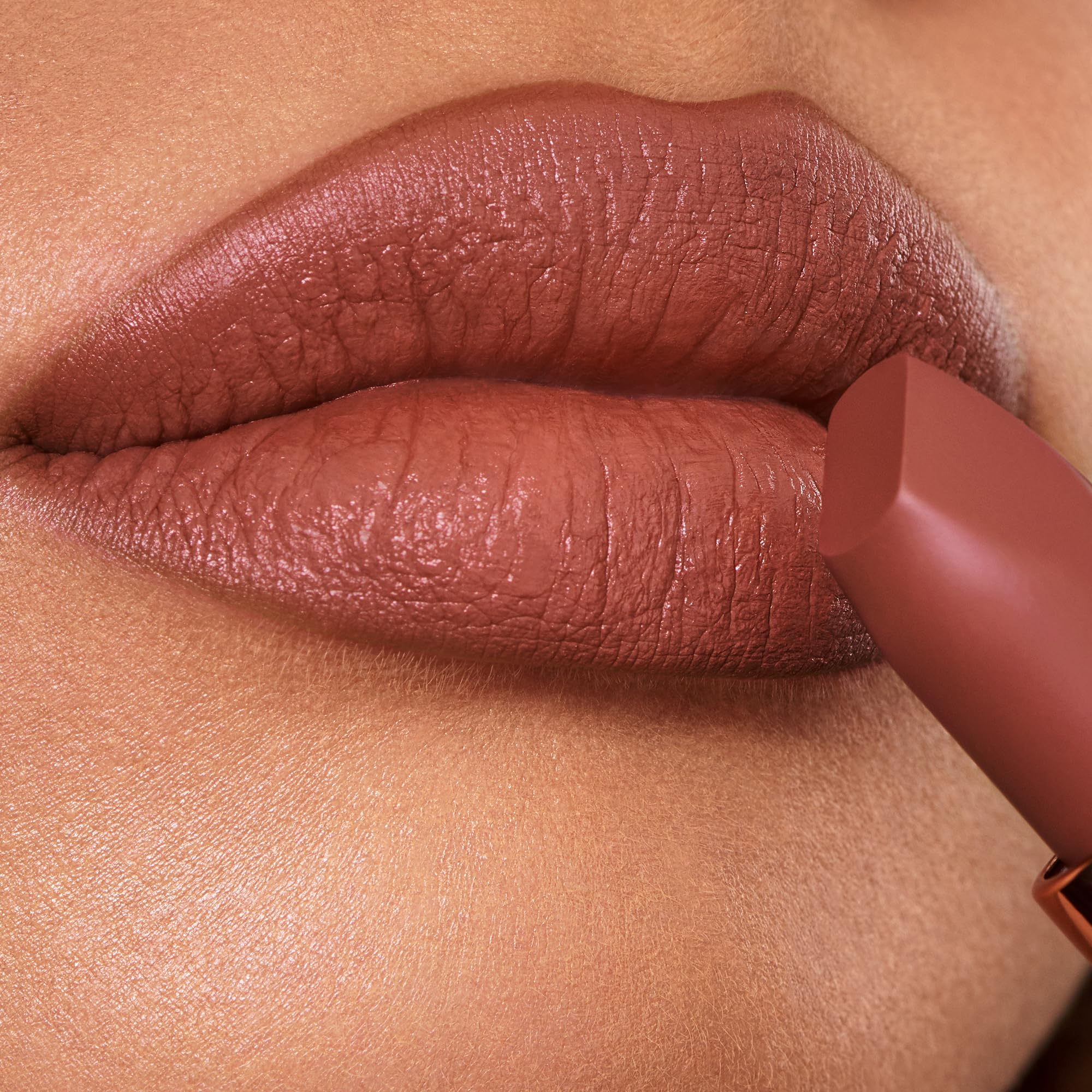 Charlotte Tilbury Matte Revolution Lipstick - Long Lasting, Matte Lipstick with Buildable Color & Lip-Loving Ingredients - Creamy, Easy to Blend Formula
