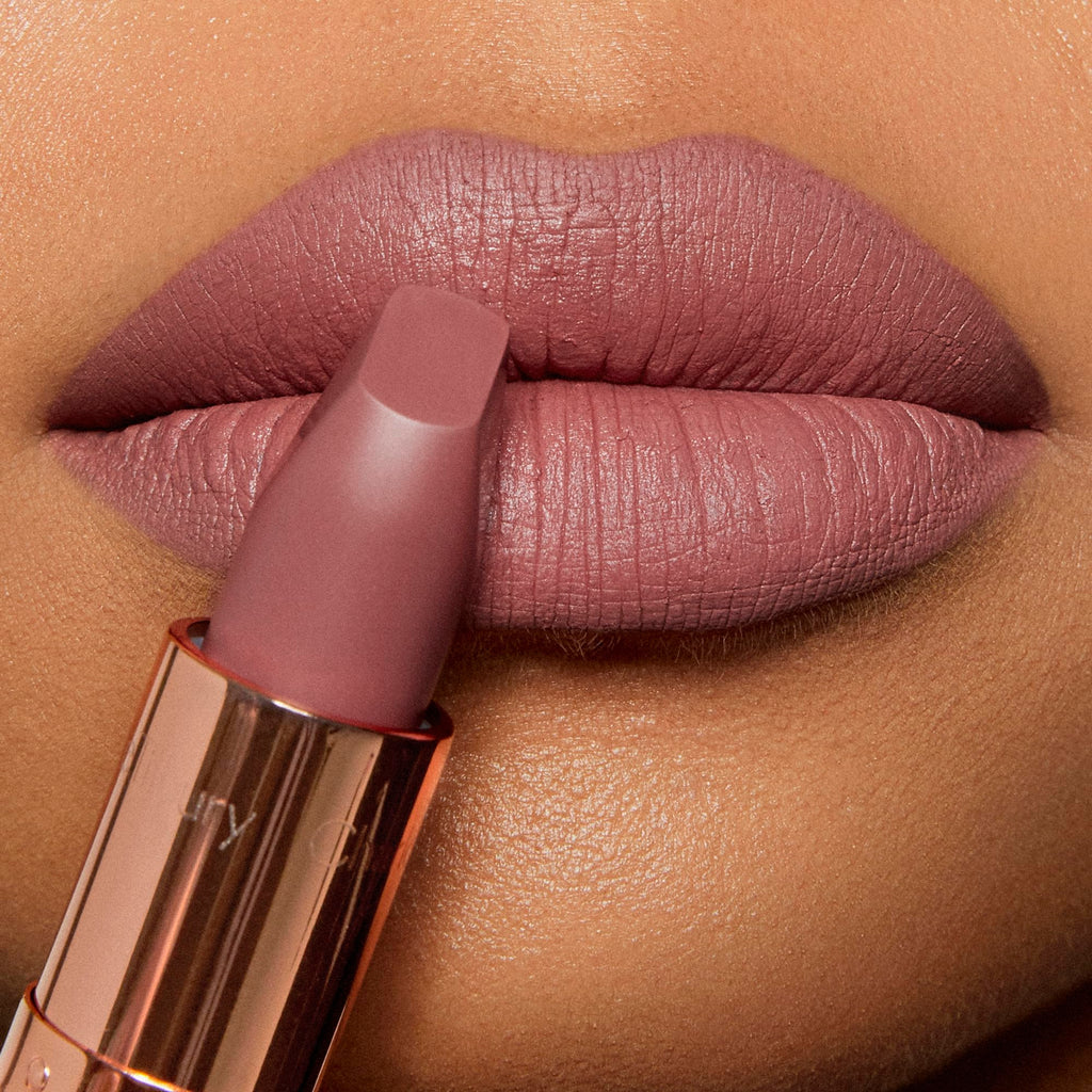 Charlotte Tilbury Matte Revolution Lipstick - Long Lasting, Matte Lipstick with Buildable Color & Lip-Loving Ingredients - Creamy, Easy to Blend Formula