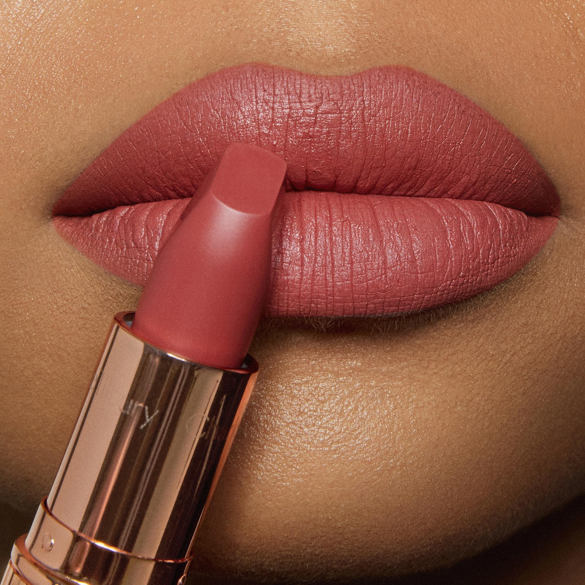 Charlotte Tilbury Matte Revolution Lipstick - Long Lasting, Matte Lipstick with Buildable Color & Lip-Loving Ingredients - Creamy, Easy to Blend Formula